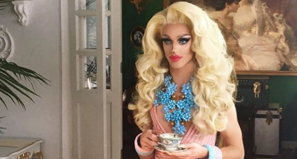 Meet Miz Cracker - Harney & Sons Fine Teas