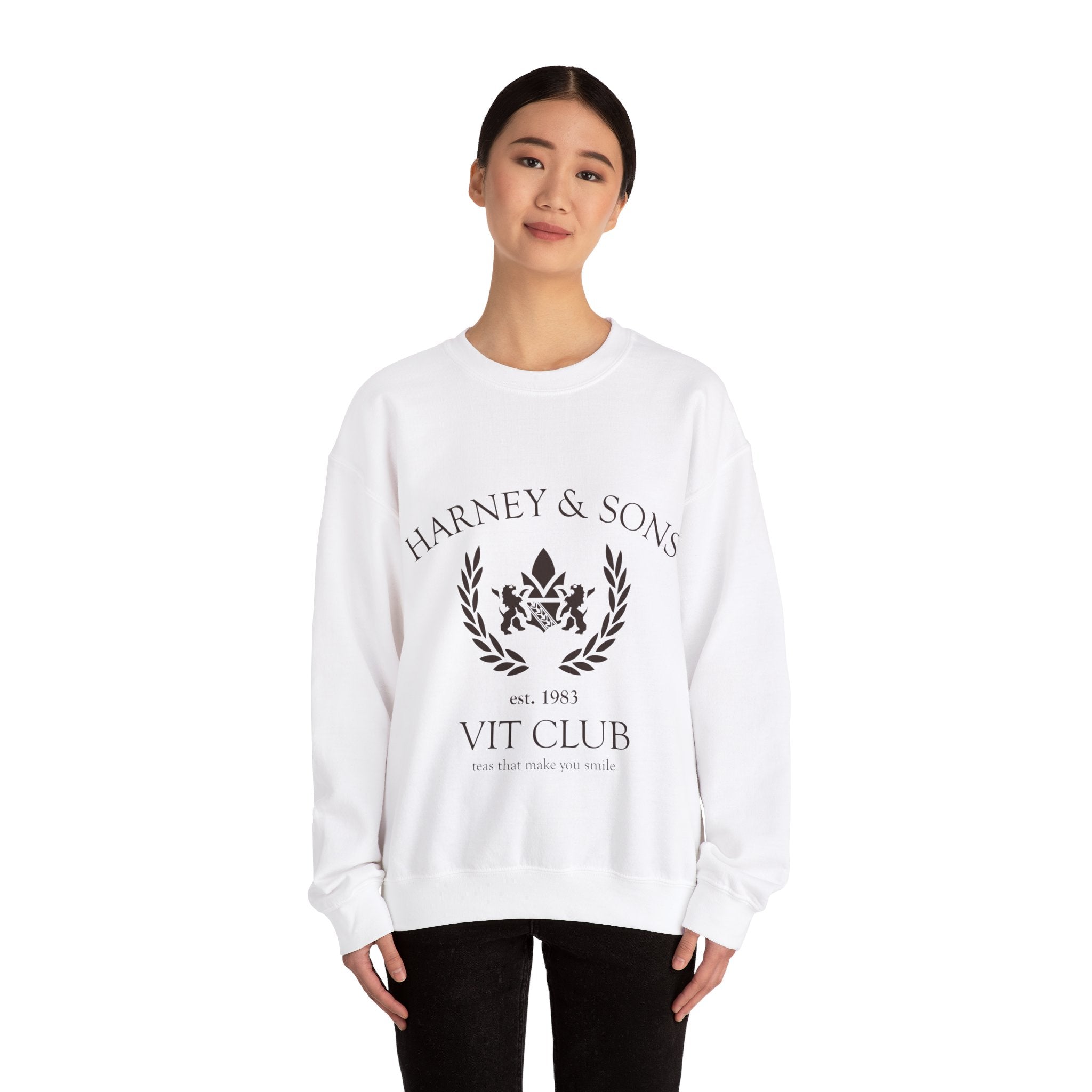 VIT Club Unisex Heavy Blend™ Crewneck Sweatshirt