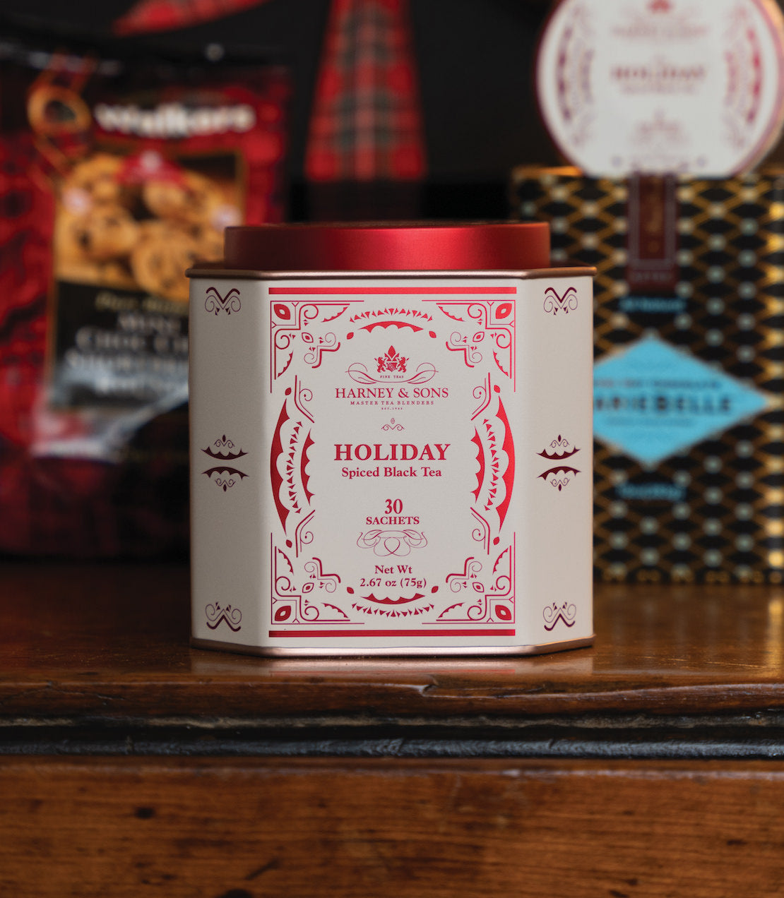 Holiday Tea, Tin of 30 Sachets mood image.