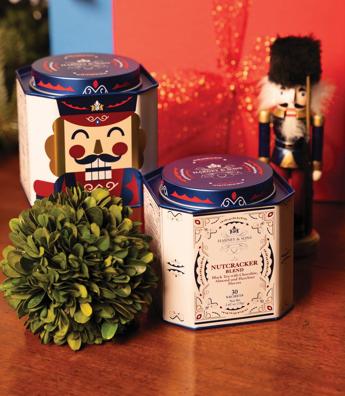 Nutcracker Blend, Tin of 30 Sachets mood image.